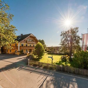 Ferienwohnung GIRLINGGUT Schlafen Starten Salzburg Elixhausen Exterior photo