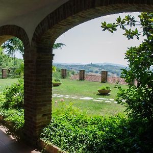 Bed And Breakfast Al Riccio Cocconato Exterior photo