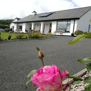 Bed and Breakfast The Three Arches Louisburgh Exterior photo