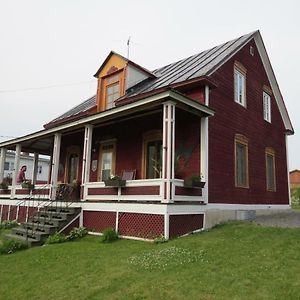 Villa La Vieille Maison Rouge Saint-Tite Exterior photo