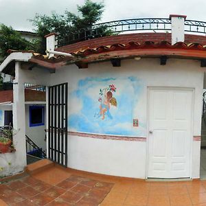 Posada Joan Sebastian Taxco de Alarcon Exterior photo