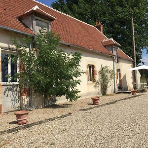 Villa Maison du Fermier Epineuil-le-Fleuriel Exterior photo