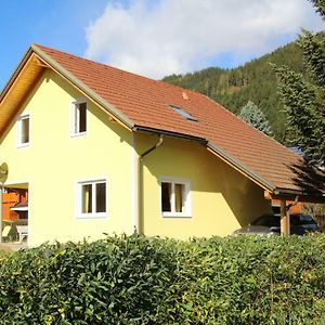 Villa Narrenhaus Fohnsdorf Exterior photo