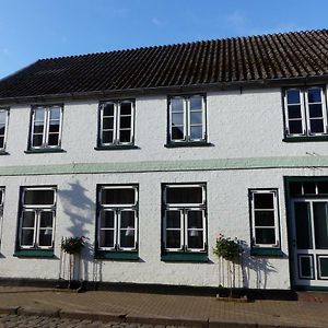 Alter Krämerladen von 1732 Friedrichstadt Exterior photo