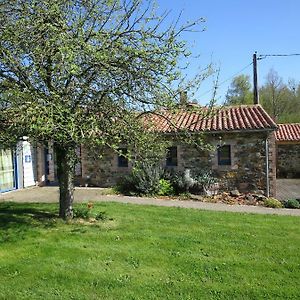 Bed and Breakfast La Maison Des Landes Mouzillon Exterior photo