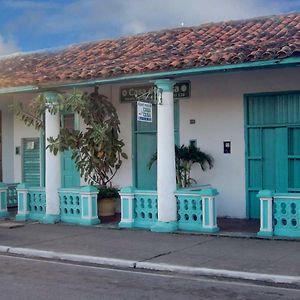 Hotel Casa De Cusa Pinar del Río Exterior photo