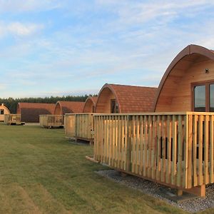 Ferienwohnung Evelix Pods Dornoch Exterior photo