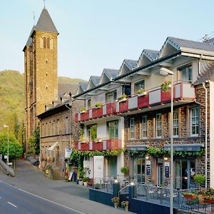 Bed and Breakfast Ferienhaus Zenz - Gästezimmer im Winzerhaus Ernst Exterior photo