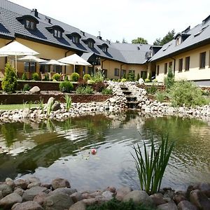 Hotel Paradiso Suchedniów Exterior photo