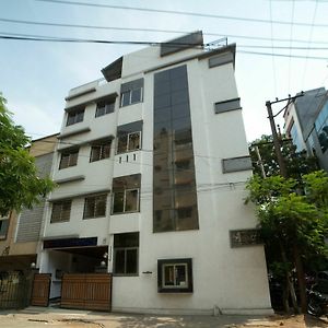 Bed and Breakfast Hill View Begumpet Hyderabad Exterior photo