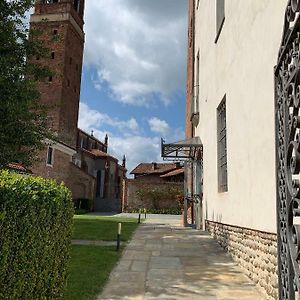 Aparthotel Castello La Rocchetta Sandigliano Exterior photo