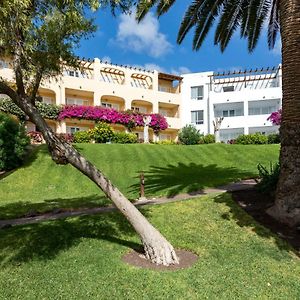 Hotel Robinson Esquinzo Playa Pájara Exterior photo