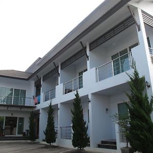 Hotel Nantathong Place Chiang Rai Exterior photo