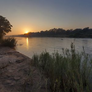 Kurhula Wildlife Lodge Hoedspruit Exterior photo