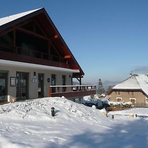 Hotel Golf Et Montagne Talloires-Montmin Exterior photo