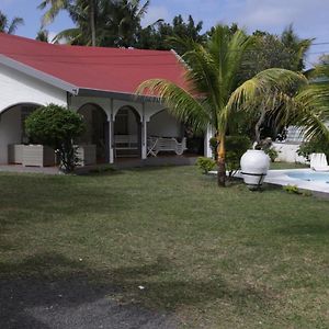 Villa Le Grand Cacatoie Blue Bay Exterior photo