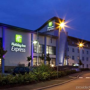 Holiday Inn Express Walsall M6, J10, An Ihg Hotel Exterior photo