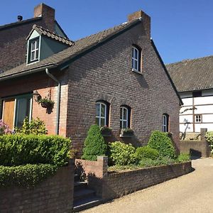 Villa Huis In De Natuur Epen Exterior photo