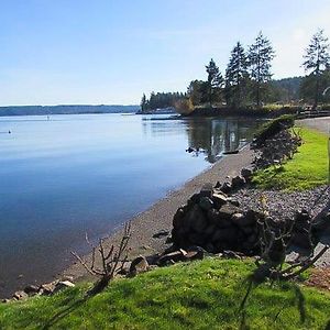 Motel The Waterfront At Potlatch Shelton Exterior photo