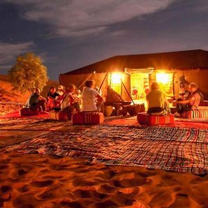 Bed and Breakfast Camp Sahara Majestic M’hamid El Ghizlane Exterior photo