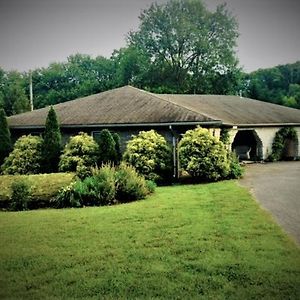 Winnie'S Bed&Breakfast Lawrenceburg Exterior photo