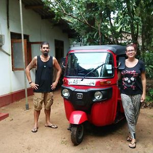 Sanka Homestay 2Km Anuradhapura Exterior photo