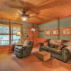 Villa Cozy Pine Mountain Cabin With Screened Porch And Yard! Exterior photo