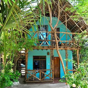 Sagando Hostel&Bungalows Zanzibar Michamvi Exterior photo