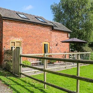 Villa Chequer Stable Brereton Exterior photo