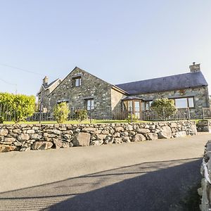 Villa Awel Y Llan Llanfair Exterior photo