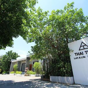 Hotel THAI THANI Loft&Life Lamphun Exterior photo