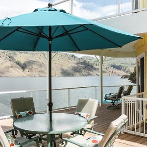 Villa Waterfront Wonderland Chelan Exterior photo