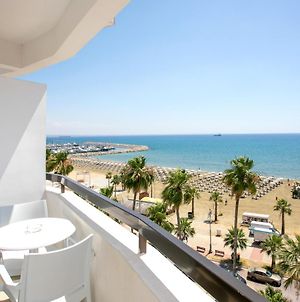 Les Palmiers Beach Hotel Larnaka Exterior photo