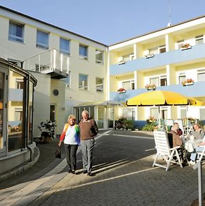 Aura Hotel Timmendorfer Strand Exterior photo