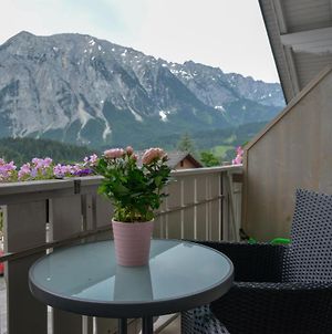 Alpine Appartement Top 9 By Aa Holiday Homes Tauplitz Exterior photo
