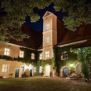 Ferienwohnung Klosterhof St. Salvator Bad Griesbach im Rottal Exterior photo