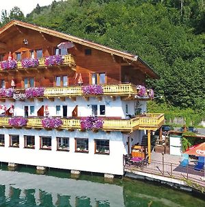 Bed and Breakfast Garni Seestrand Zell am See Exterior photo
