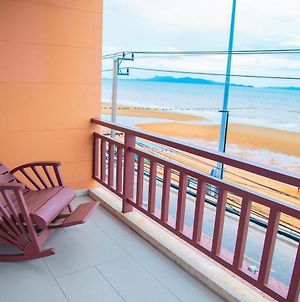 Hotel Seaside Jomtien Beach Pattaya Exterior photo