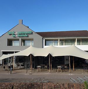 Hotel Restaurant De Baronie Boxmeer Exterior photo