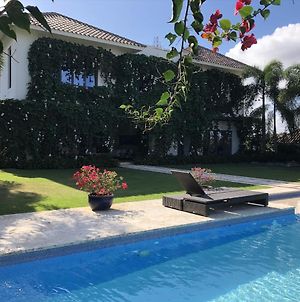 Villa Casa Tropical Con Hermosos Atardeceres Caribenos Santiago De Los Caballeros Exterior photo