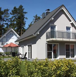 Villa K 72 - schickes Ferienhaus mit Sauna, Garten&Sonnenterrasse in Röbel an der Müritz Marienfelde Exterior photo