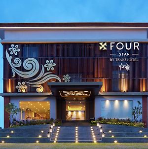 Four Star By Trans Hotel Denpasar Exterior photo