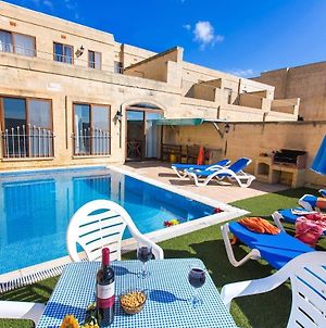 Ta Danjela 4 Bedroom Villa With Private Pool Xagħra Exterior photo