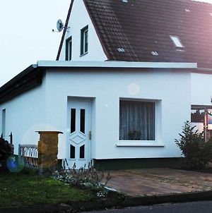 Seaside Bungalow With Terrace, Garden, Barbecue, Parking Poel Exterior photo