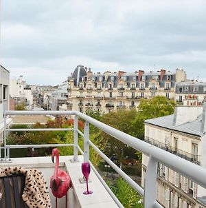 Hotel Moxy Paris Bastille Exterior photo
