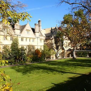 Bed and Breakfast Wadham College Oxford Exterior photo