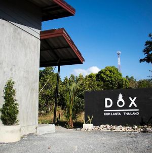 Hotel DOX Ko Lanta Exterior photo