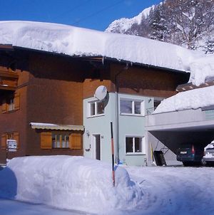 Hotel Haus Konzett Klosterle am Arlberg Exterior photo