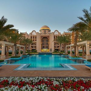 Globalstay Holiday Homes - Sarai Apartments, Beach, Pool, Gym Dubai Exterior photo