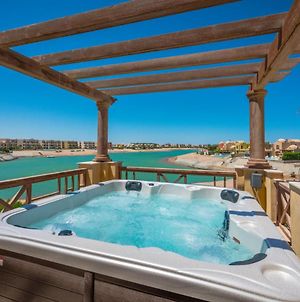 Scenic Views 3 Bedroom Villa With Private Jacuzzi In Sabina Hurghada Exterior photo